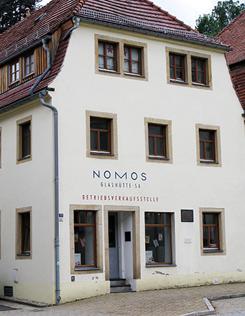 アドルフ・ランゲが初めて工房を構えた建物